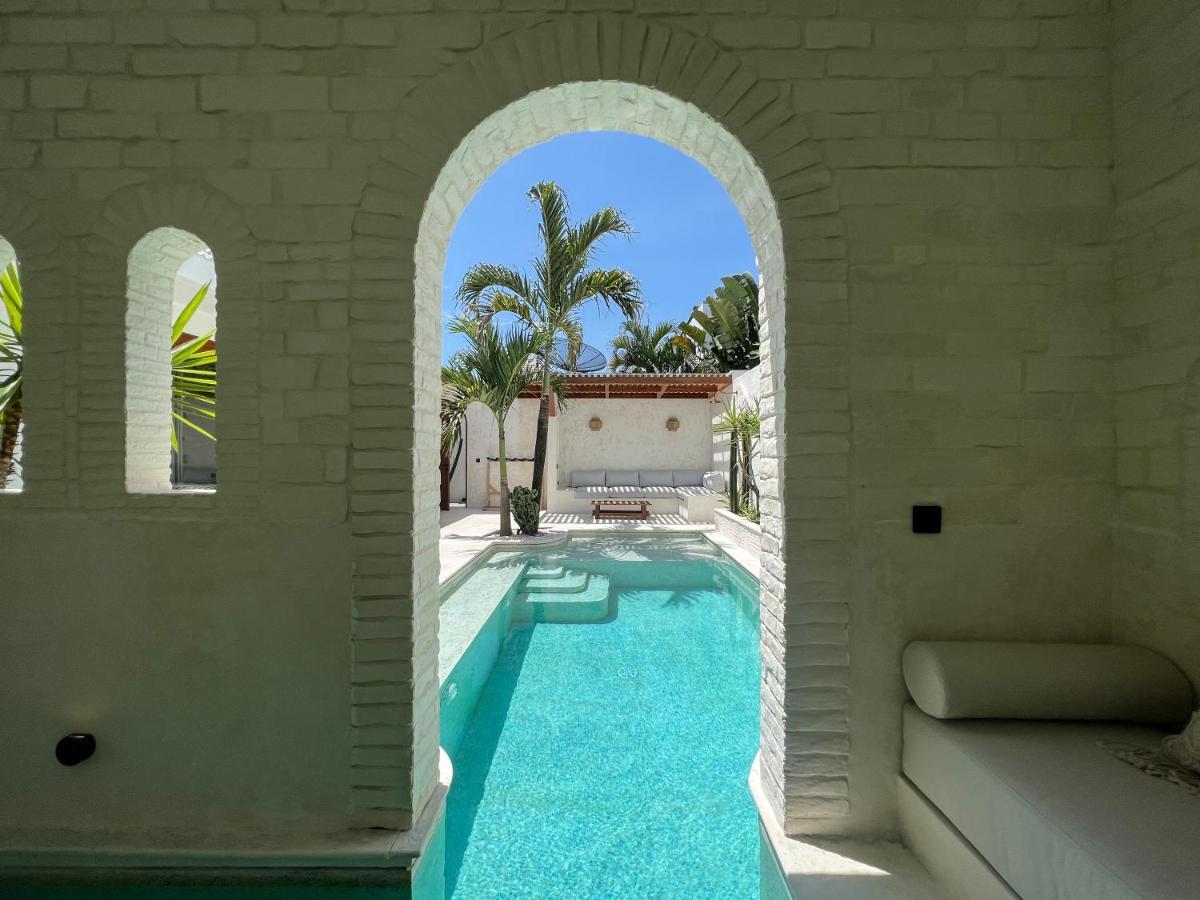Breathe Boutique Suites Uluwatu Exterior foto