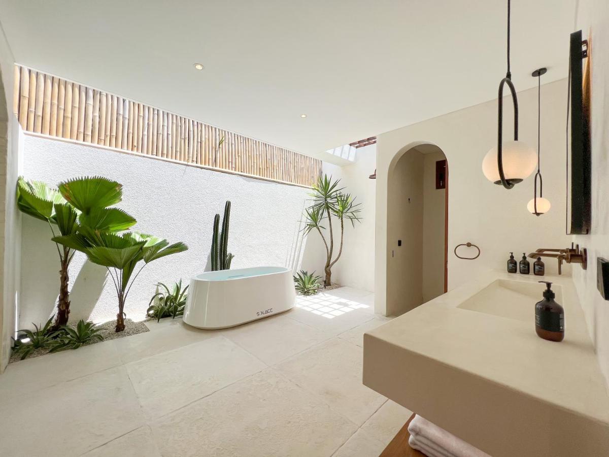 Breathe Boutique Suites Uluwatu Exterior foto