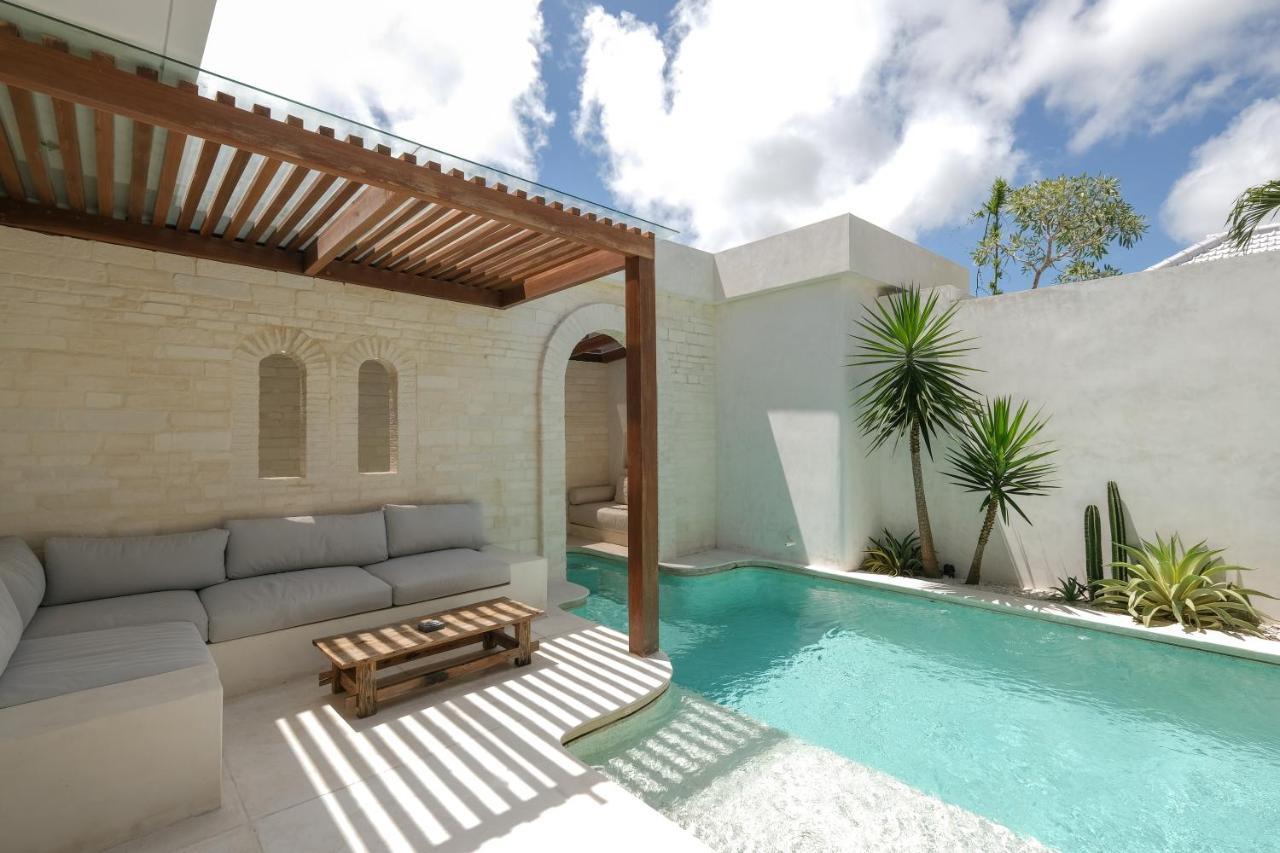 Breathe Boutique Suites Uluwatu Exterior foto